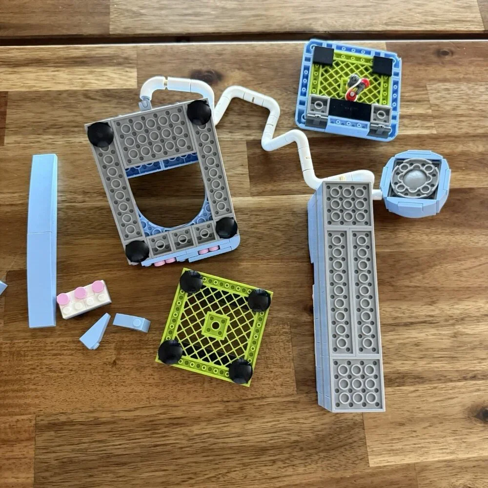 Lego Creator Pieces Blue Telephone.‎ INCOMPLETE SET / MISSING PIECES - AS IS